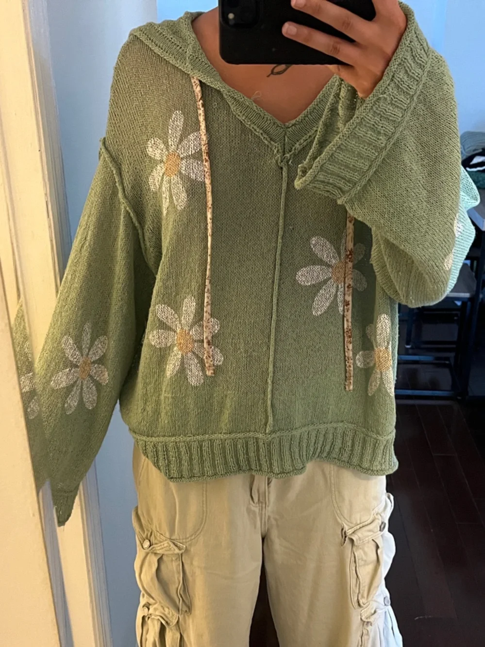 Green Daisy Oversized Knit Sweater - Picture 1 of 9